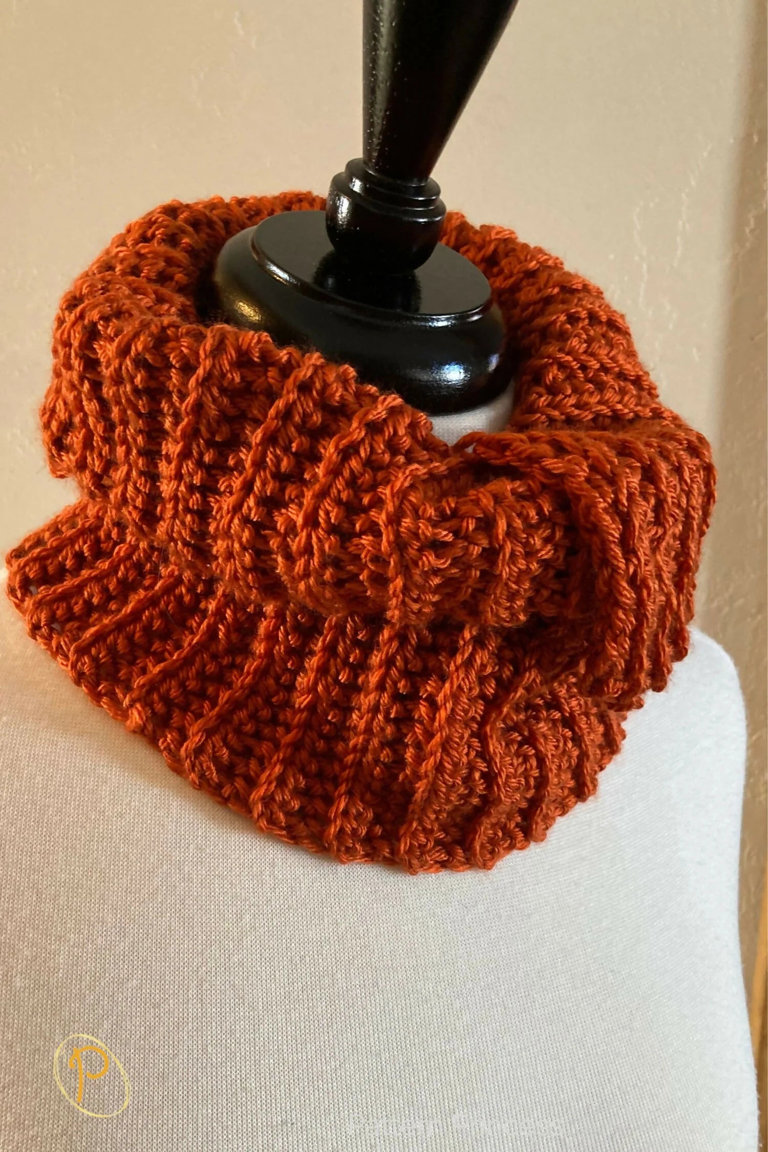 Classic Everyday Buttoned Cowl (Crochet)