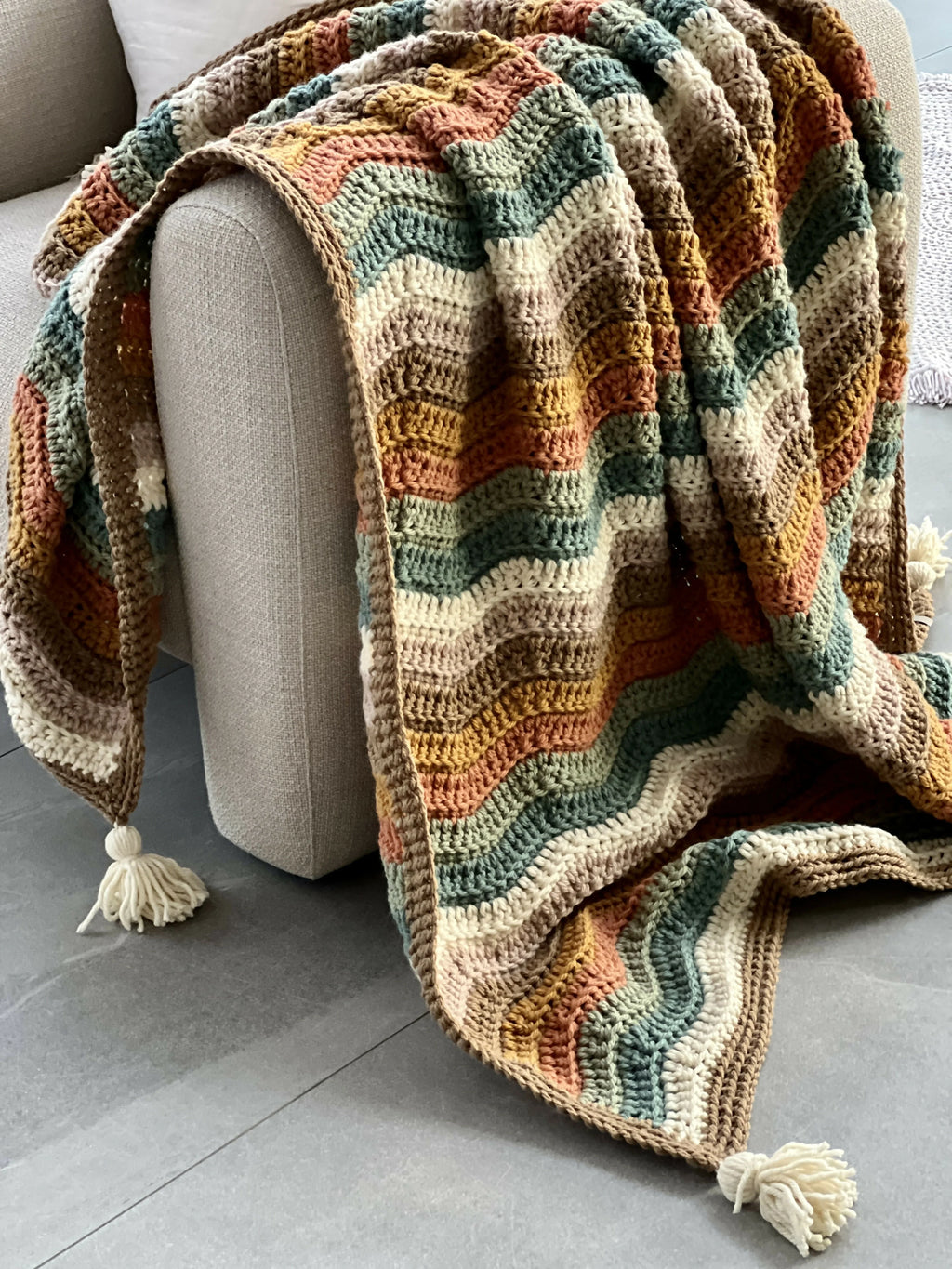 Ripple Rainbow Blanket (Crochet)
