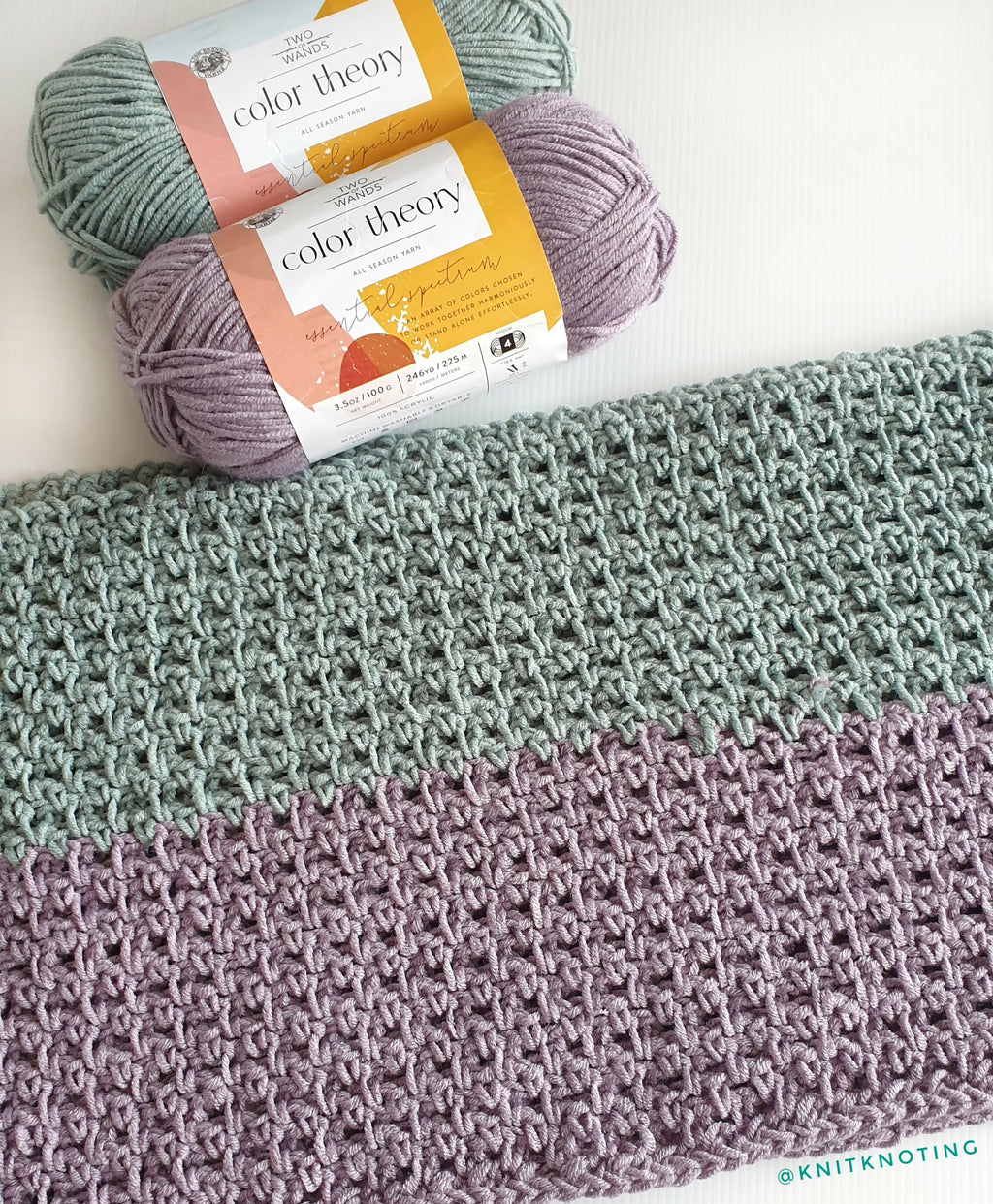 Lazy Days Infinity Scarf (Crochet)