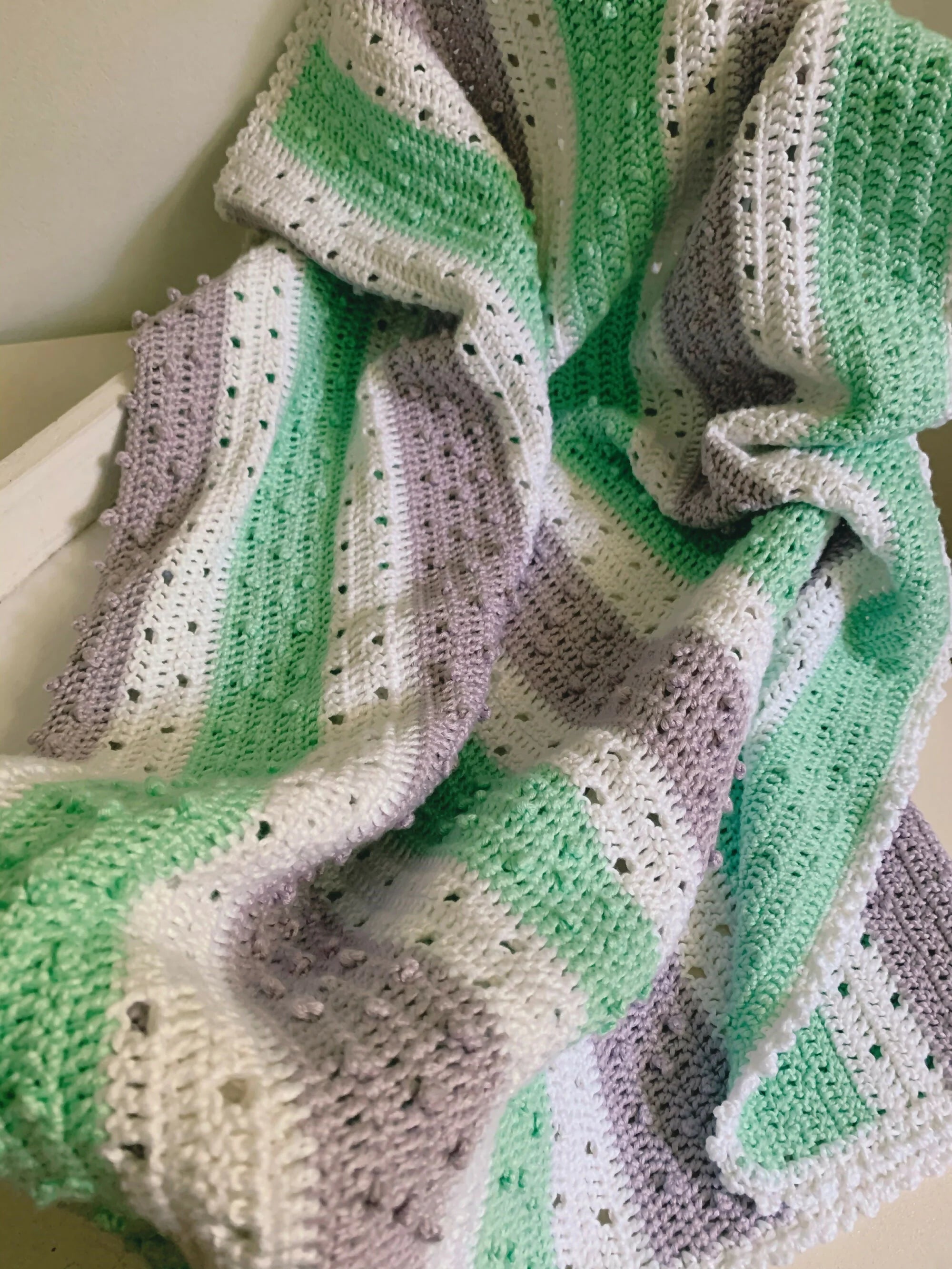The Pretty Picot Baby Blanket (Crochet)