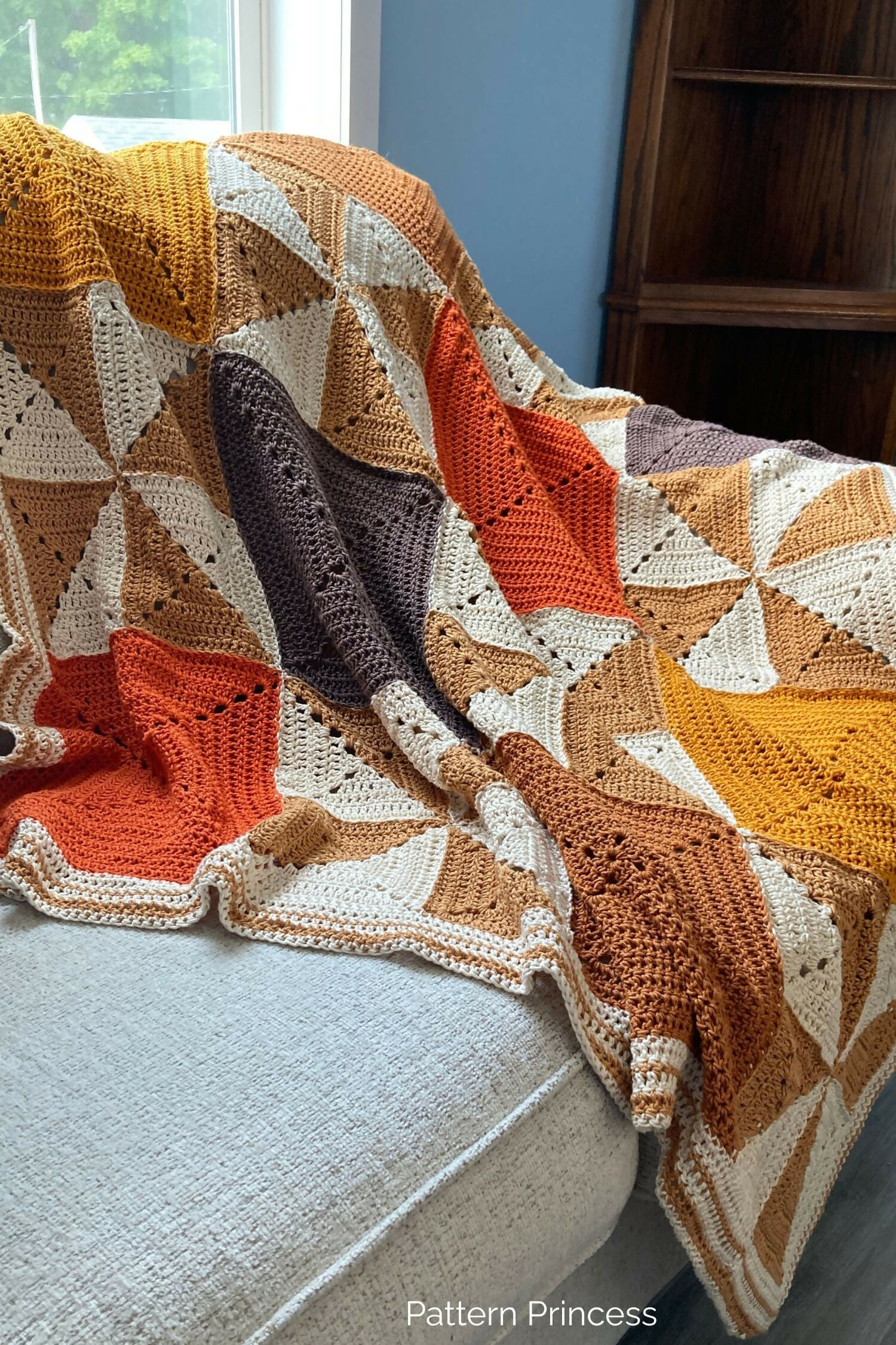 Pumpkin Spice Granny Square Blanket (Crochet)
