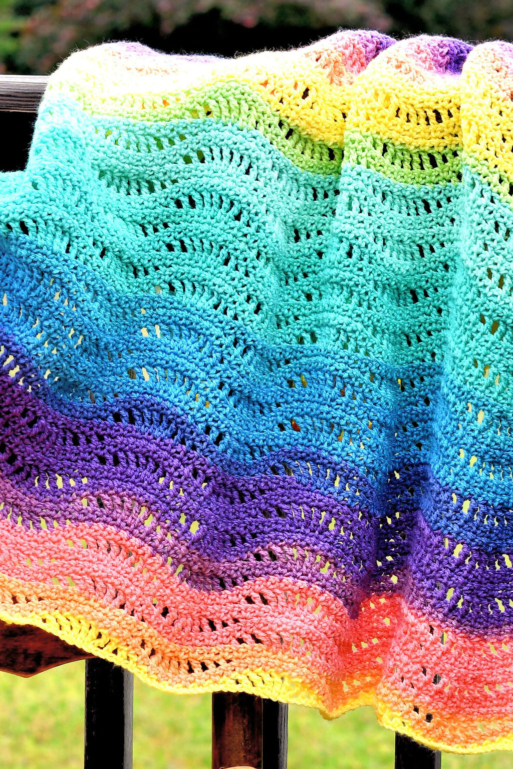 Mandala Waves Baby Blanket (Crochet)