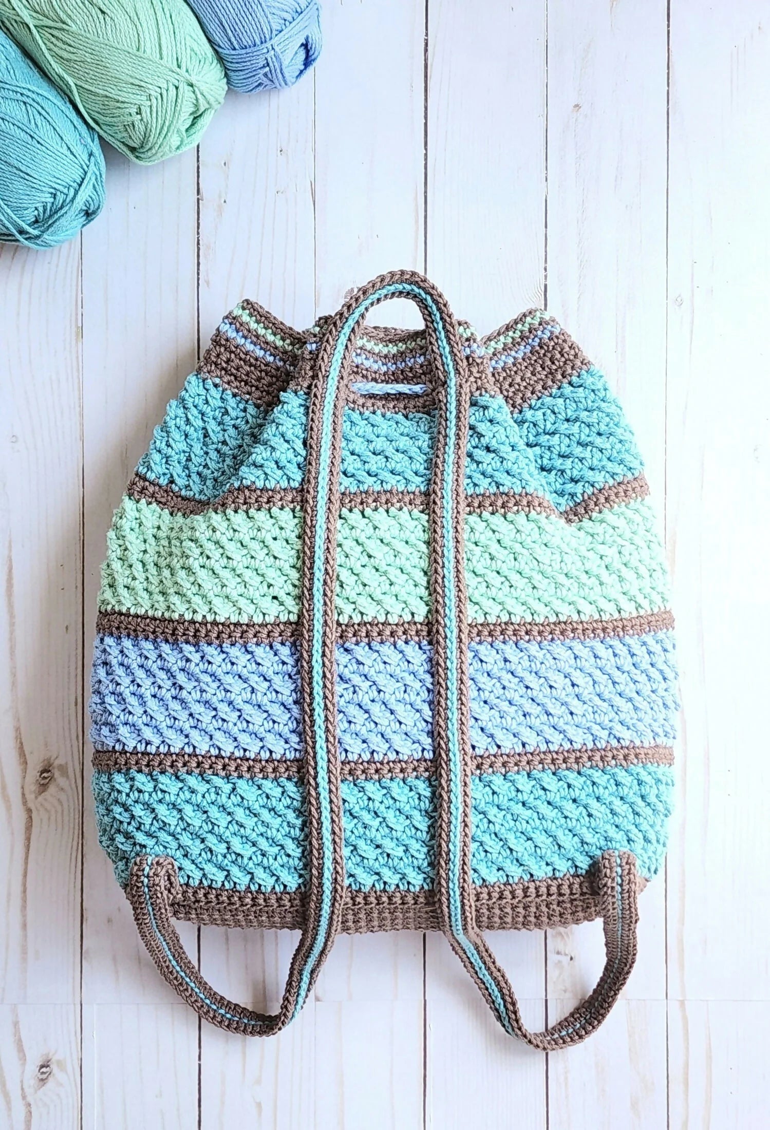 Color Wave Backpack (Crochet)