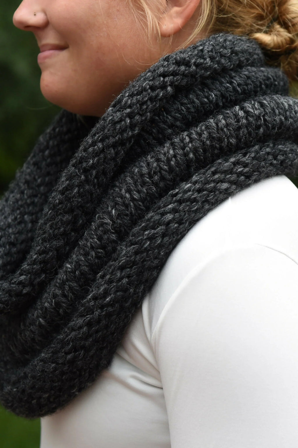 Essential Everyday Cowl (Knit)