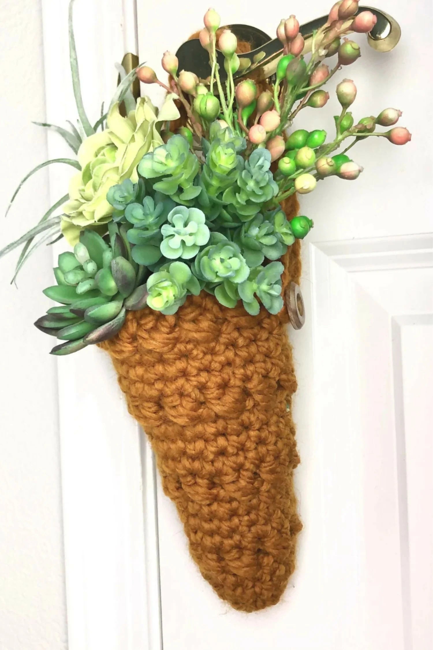 May Day Basket (Crochet)