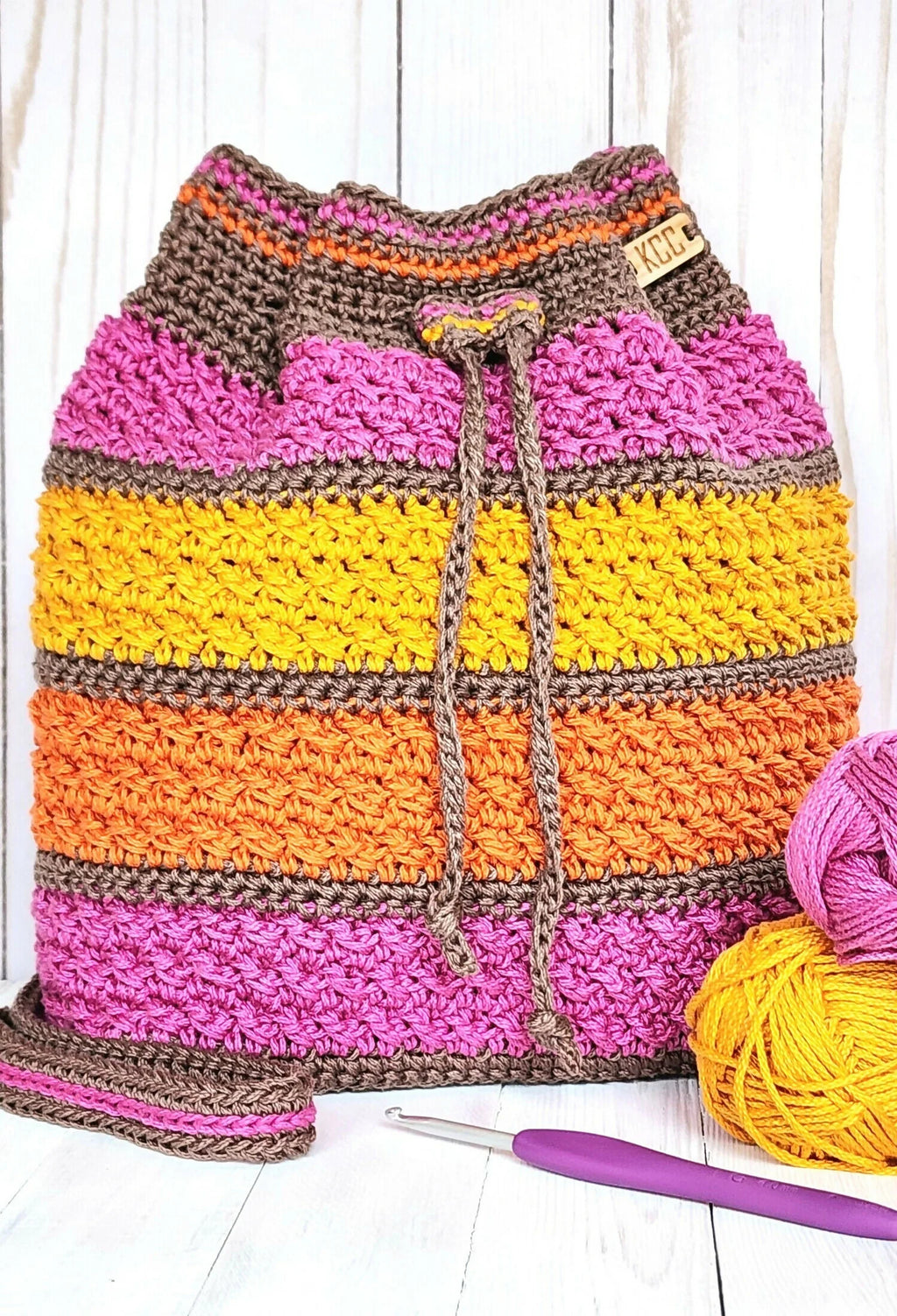 Color Wave Drawstring Bag (Crochet)